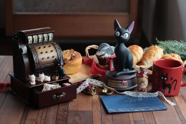 12/24発売！カプセルトイ第3弾「トトロでておいで」 - ジブリが