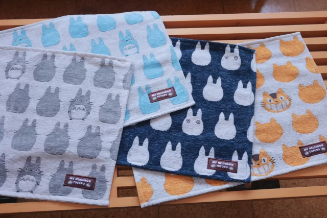 12/24発売！カプセルトイ第3弾「トトロでておいで」 - ジブリが
