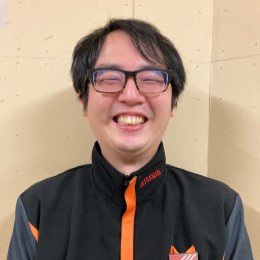 隊員