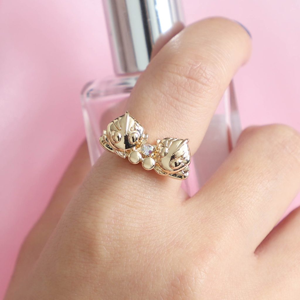 ウルトラマン　マスク　スワロフスキーデコレーション ウルトラマンマスクスワロフスキーデコレーション